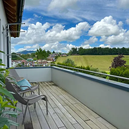 Sonntagsglück - Premium Seekirchen, Ruhiges Feriendomizil Im Grünen, Gemeinsamer Poolarea Ferienhaus *