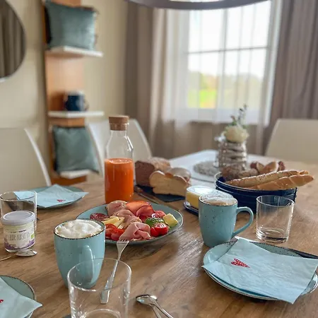 Sonntagsglück - Premium Seekirchen, Ruhiges Feriendomizil Im Grünen, Gemeinsamer Poolarea Ferienhaus *