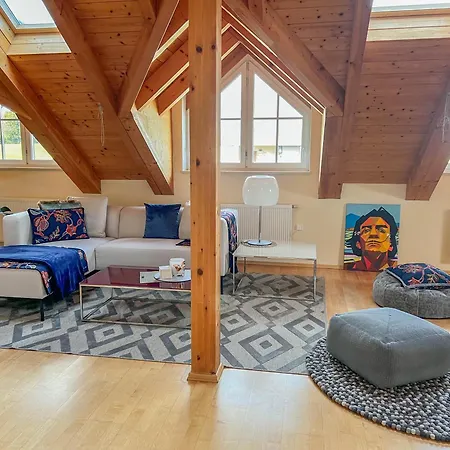 Sonntagsglück - Premium Seekirchen, Ruhiges Feriendomizil Im Grünen, Gemeinsamer Poolarea Ferienhaus Seekirchen am Wallersee