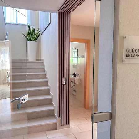 Sonntagsglück - Premium Seekirchen, Ruhiges Feriendomizil Im Grünen, Gemeinsamer Poolarea Ferienhaus *